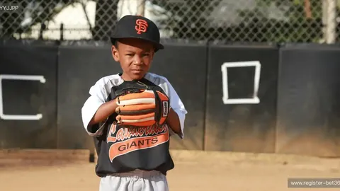 76人赛季漫漫伤病路：季后赛梦断，伤病如影随形。