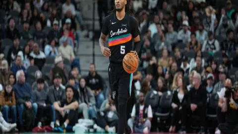 43岁问鼎世界第一：探寻其成长轨迹